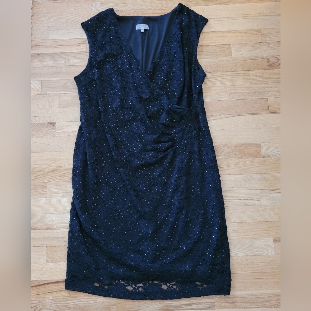 Elegant Black Sleeveless Dress